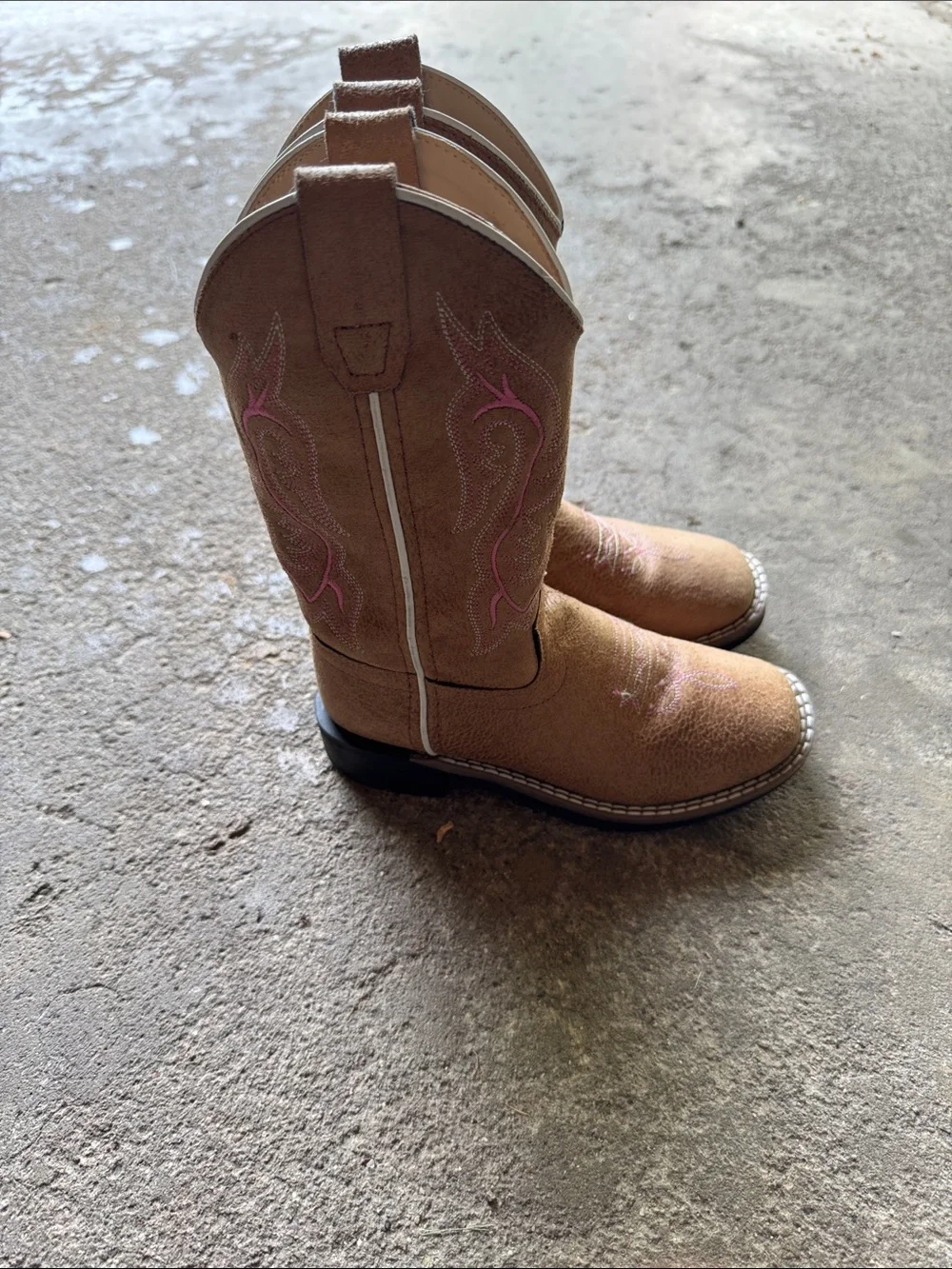 Girls Tan Western Cowboy Boots with Pink Stitching